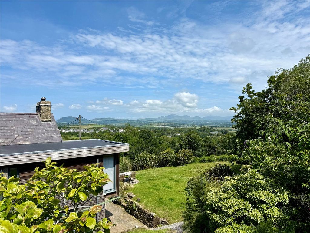 Property photo 3 of 20 Picture No. 22