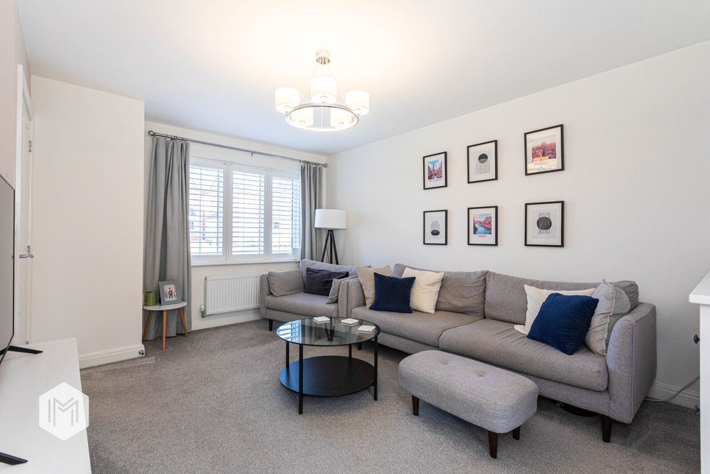 Property photo 3 of 22 Picture No. 11