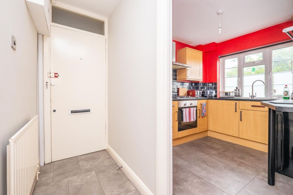 Property photo 2 of 10 Picture No. 04