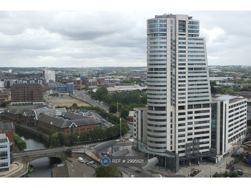 Property photo 1 of 12 Bridgewater Place