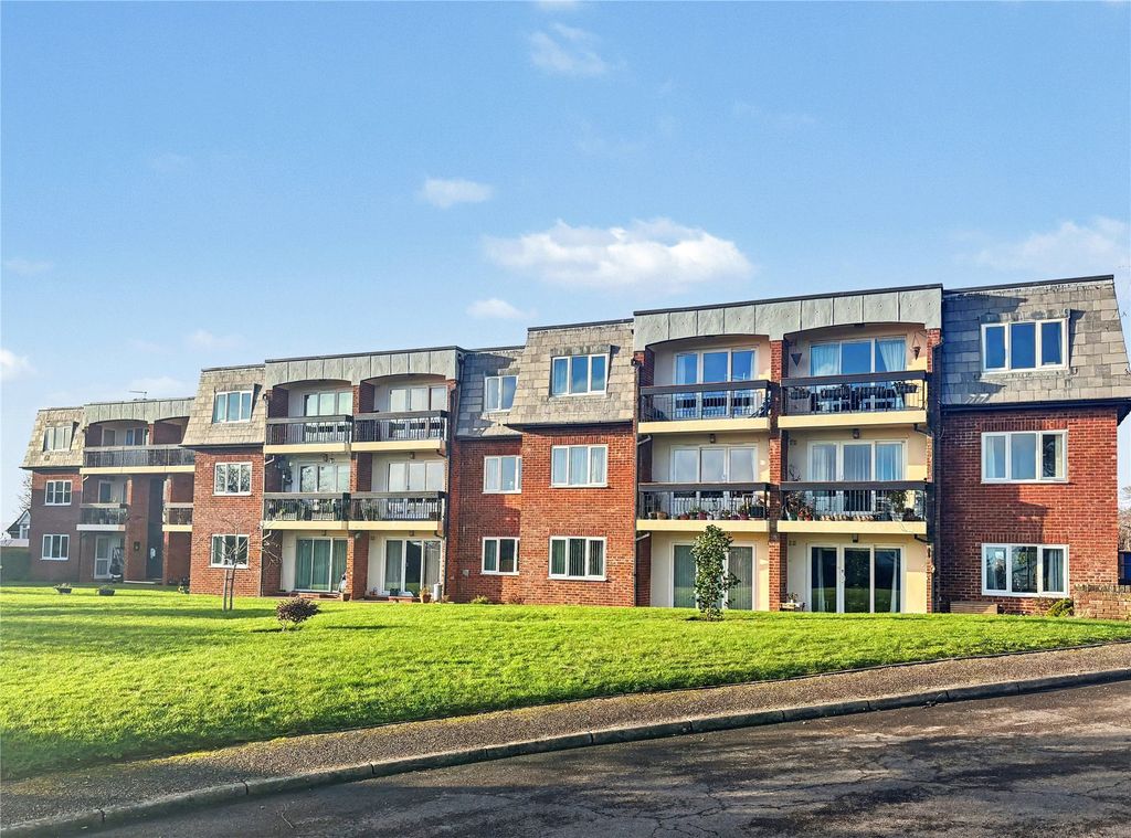 Property photo 1 of 17 Front