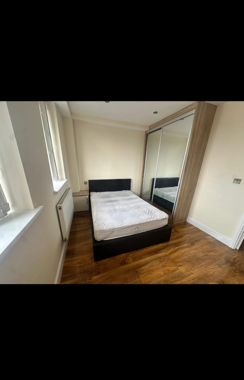 Property photo 1 of 3