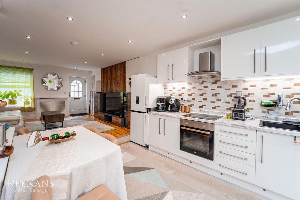 Property photo 2 of 39 2.Jpg