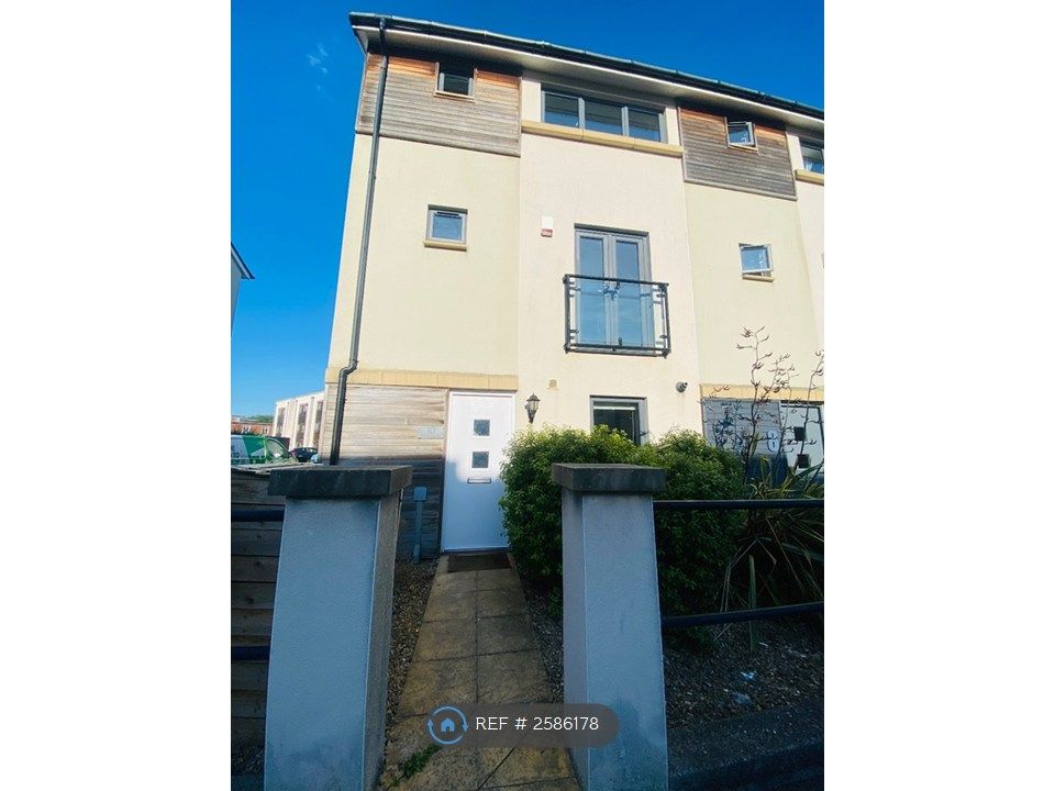 Property photo 1 of 27 3 Bed Townhouse Portishead Marina