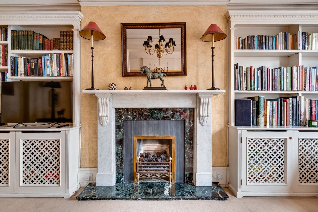 Property photo 3 of 27