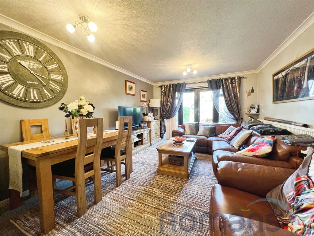 Property photo 2 of 16 Picture No. 07