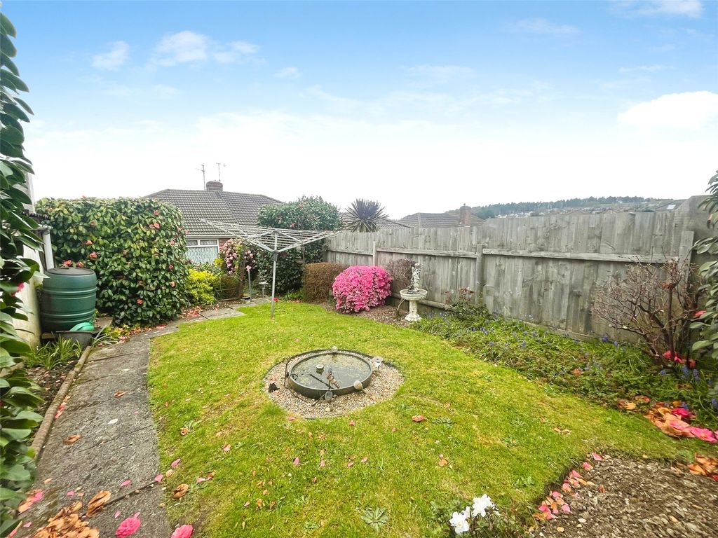 Property photo 2 of 14 2 - Picture No. 09