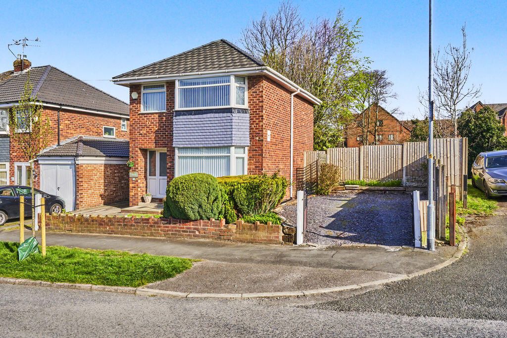 Property photo 1 of 12