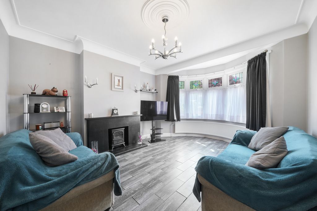 Property photo 2 of 20 Gallery