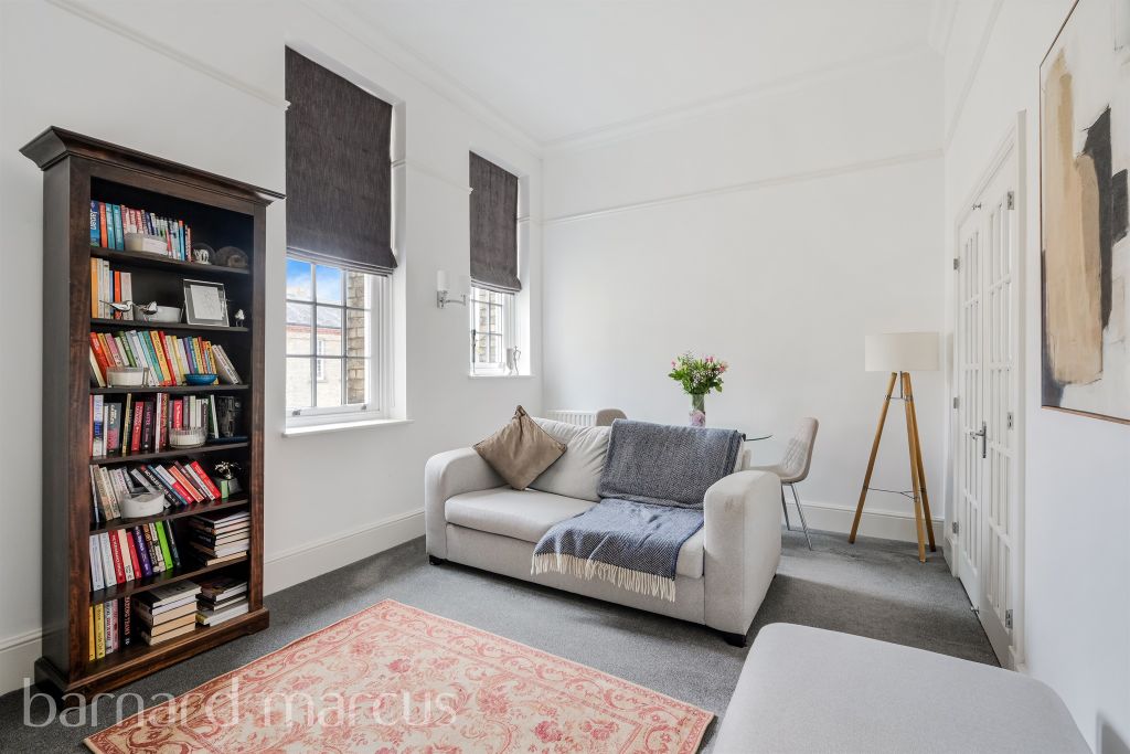 Property photo 3 of 9