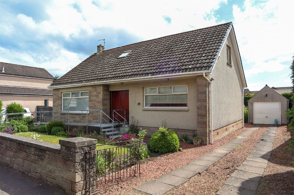 Property photo 1 of 15 Picture No. 04