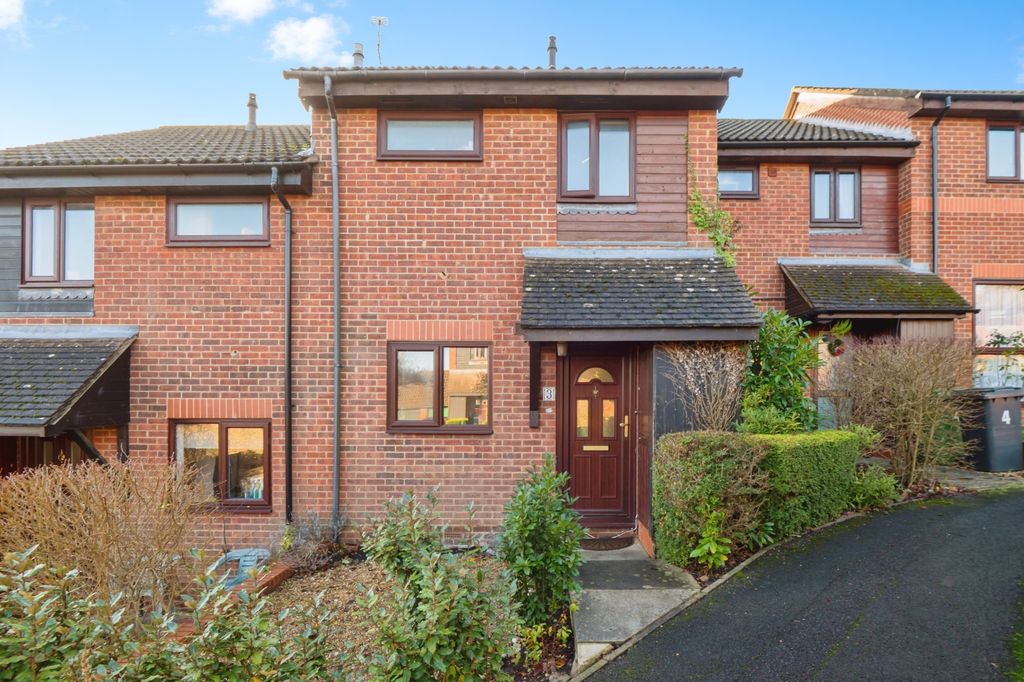 Property photo 1 of 20