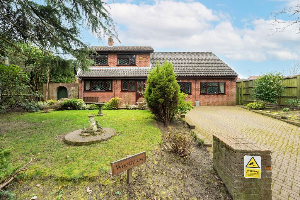 Property photo 1 of 23