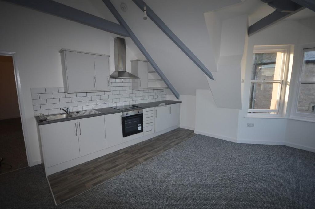 Property photo 3 of 6 Dsc_0003 (Medium).Jpg