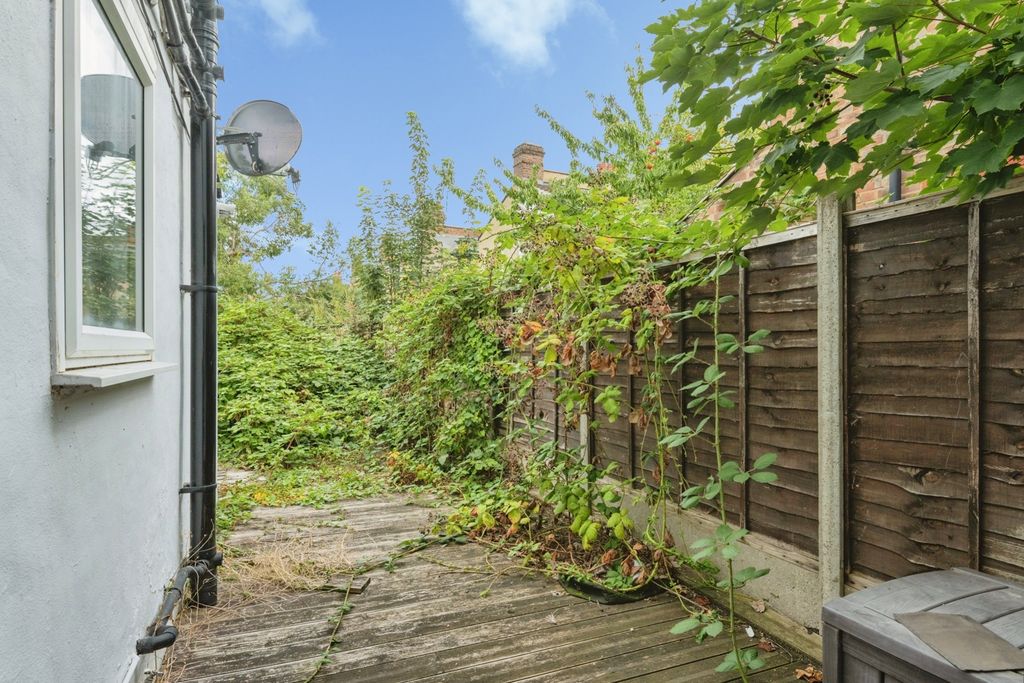 Property photo 3 of 10 Pbox-Img.Jpg