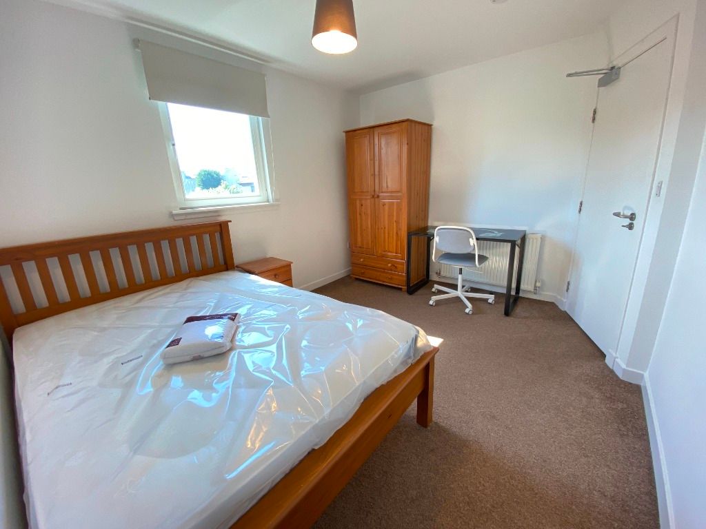 Additional image 10 of 6 bed flat to rentSt Leonards Bank, Newington, Edinburgh EH8