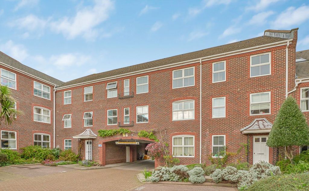 Property photo 1 of 4