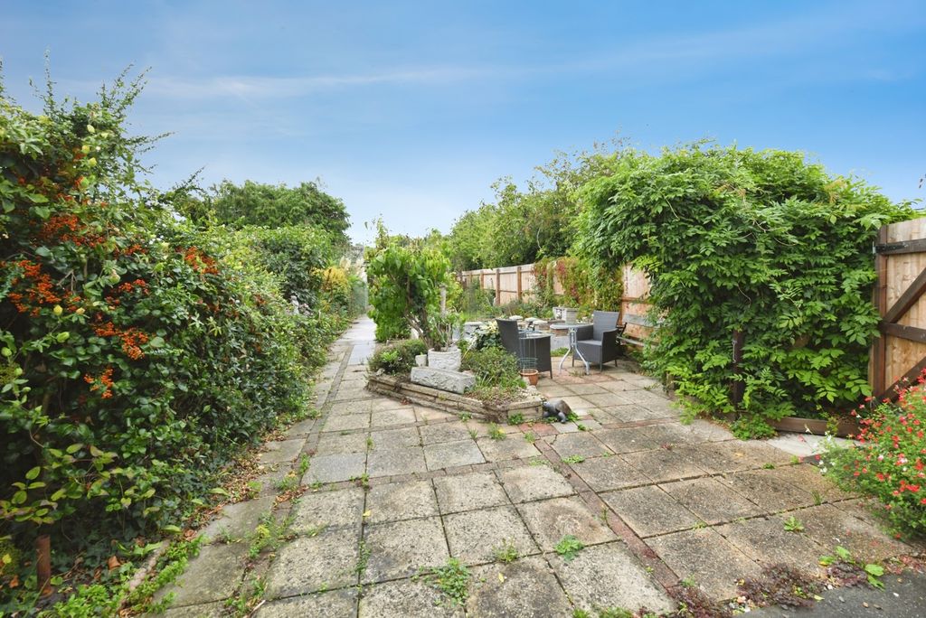 Property photo 2 of 21 Pbox-Img.Jpg