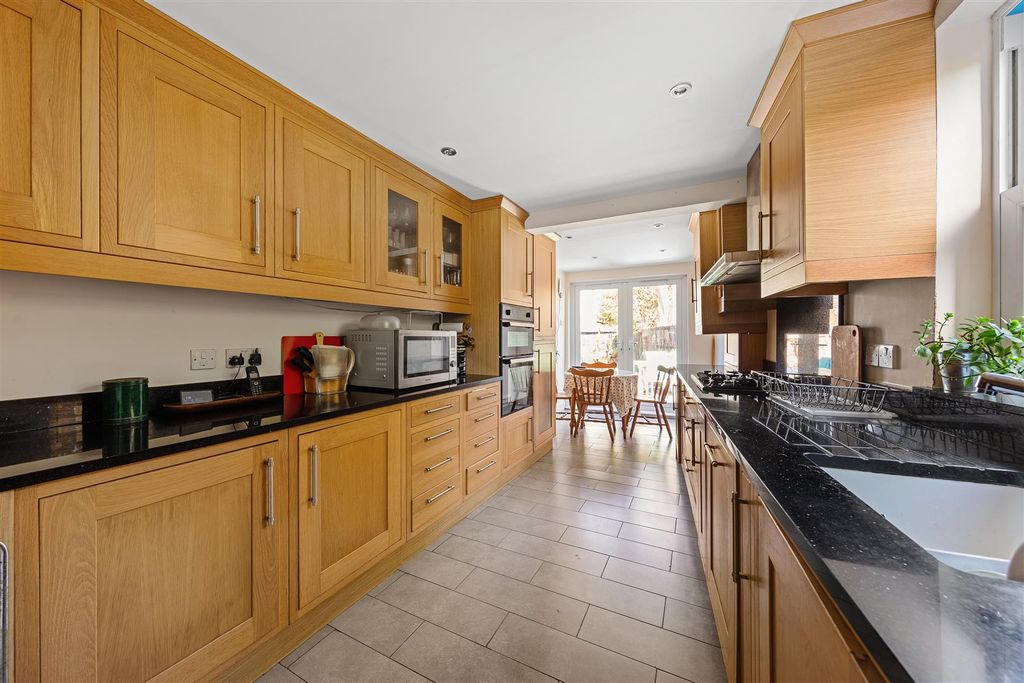 Property photo 3 of 19 094A2446.Jpg