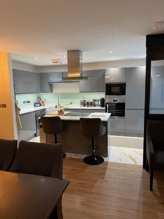 Property photo 2 of 17 Open Plan Lounge Kitchen