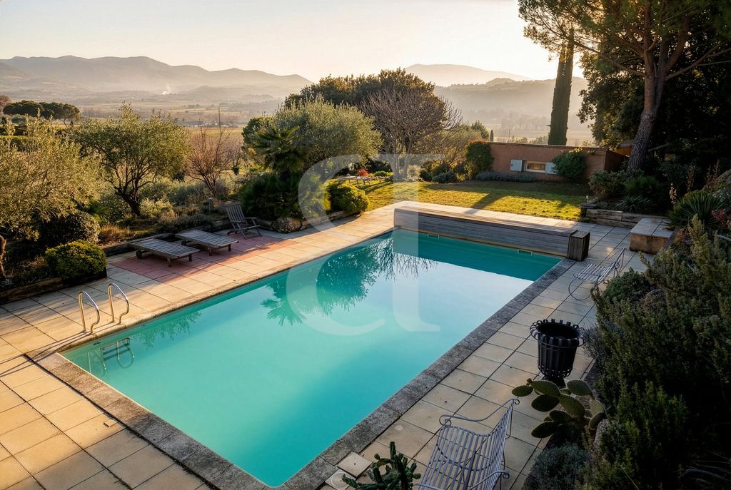 Property photo 3 of 27