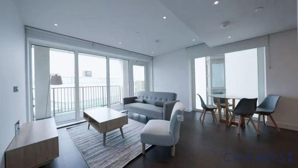 Property photo 2 of 6 Gallery