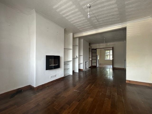 Property photo 2 of 16 4422862