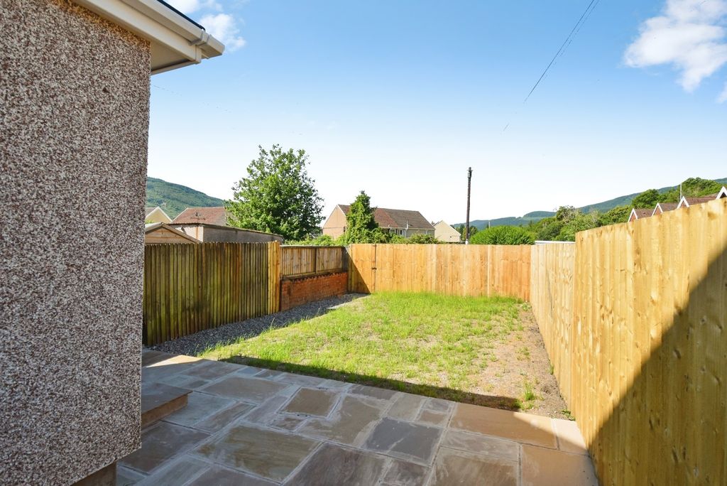 Property photo 2 of 22 Pbox-Img.Jpg