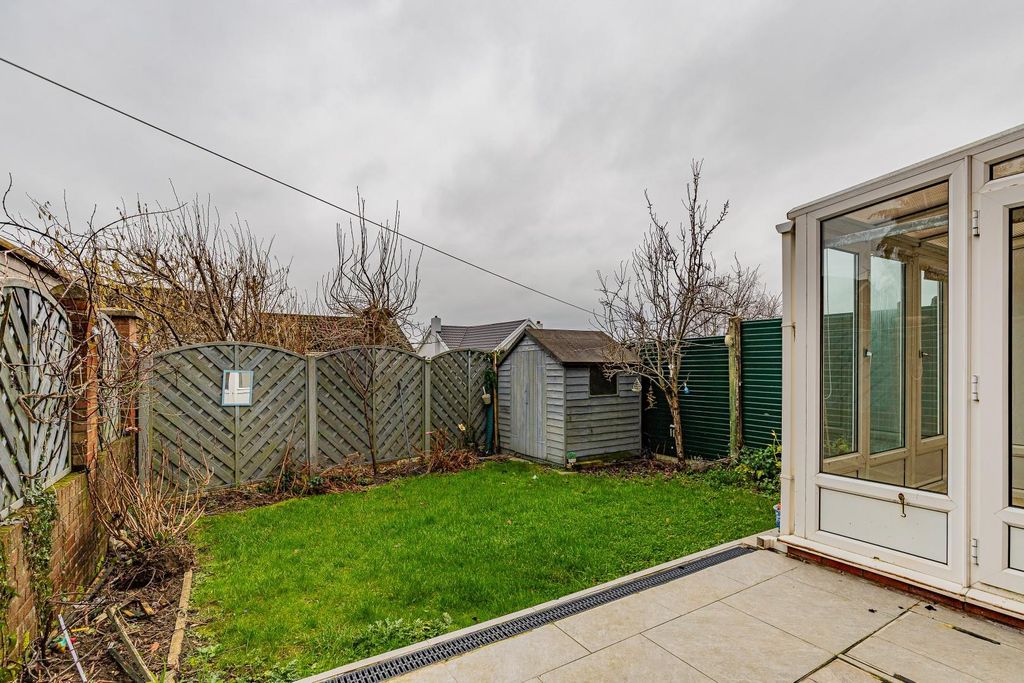 Property photo 3 of 21 22-2.Jpg