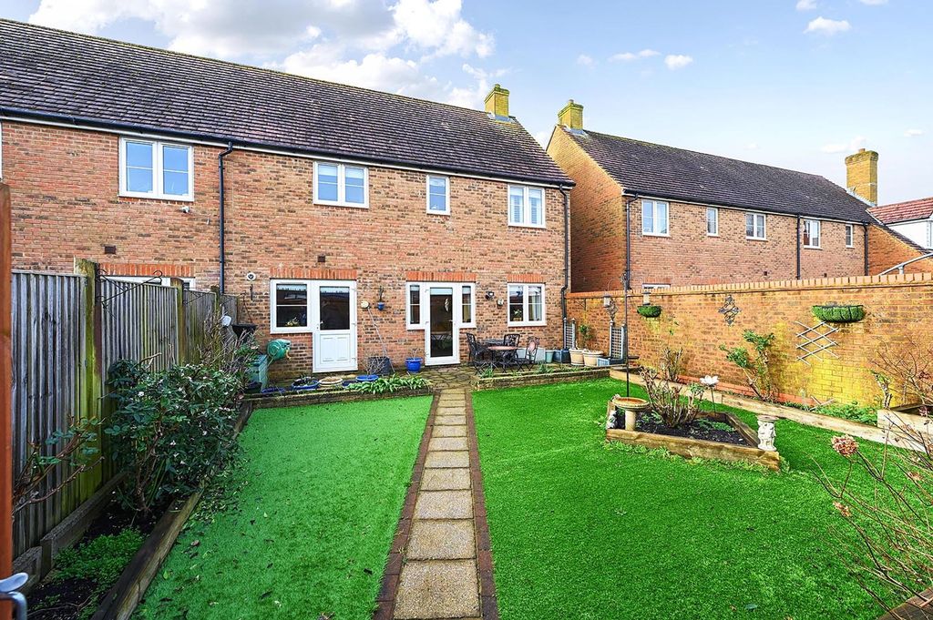 Property photo 3 of 19