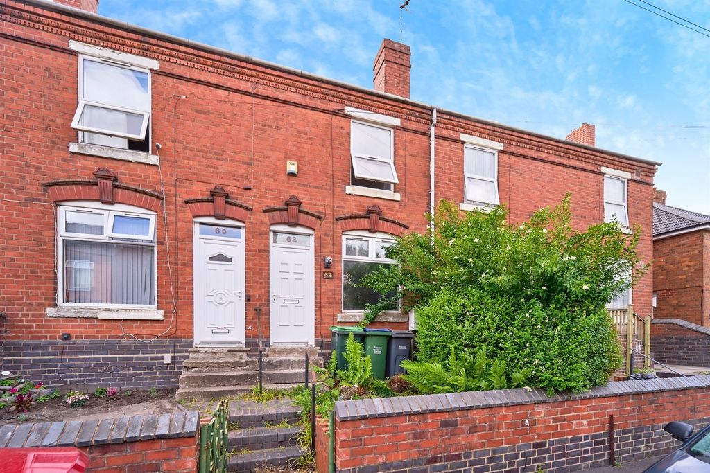 Property photo 1 of 16