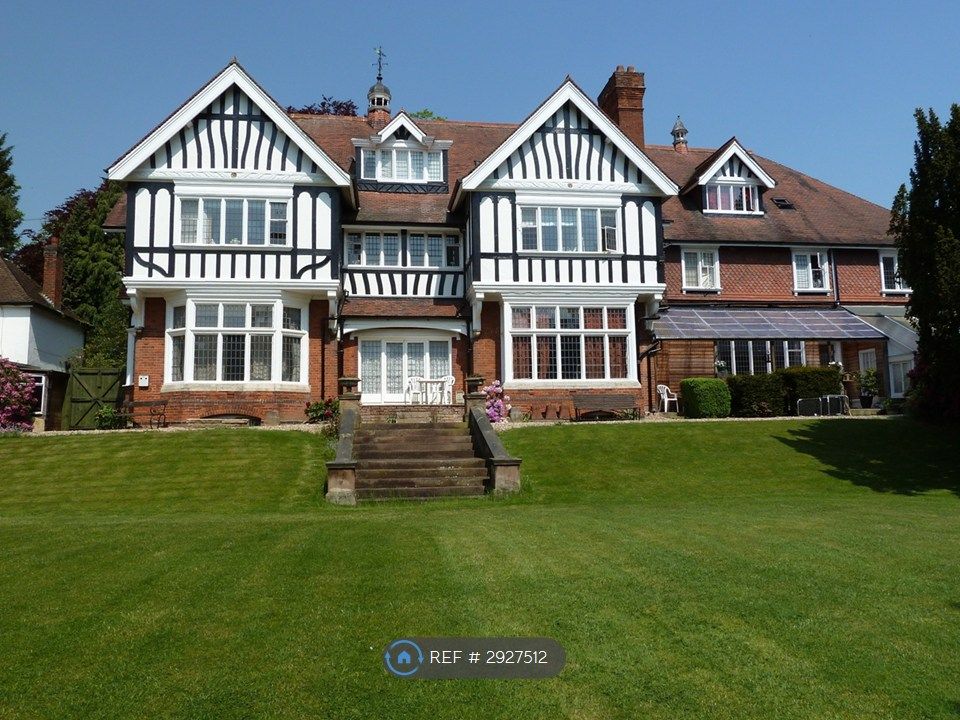 Property photo 2 of 8
