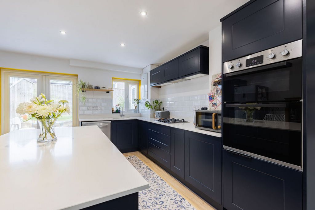 Property photo 3 of 23