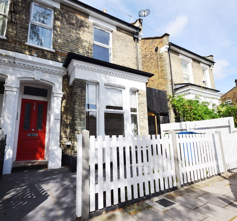 Property photo 1 of 5 External