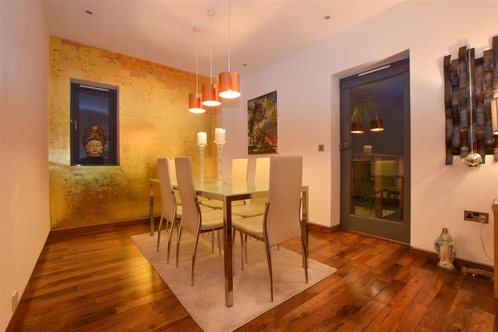 Property photo 2 of 16 Dining Room/Living Room