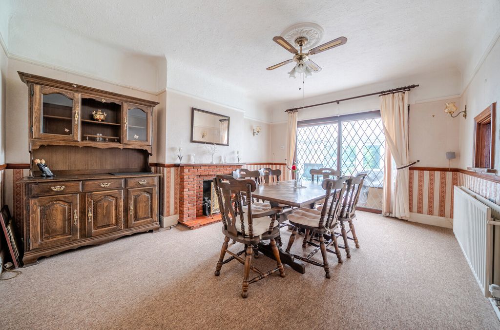 Property photo 3 of 15 1383198-5-691Da4A...