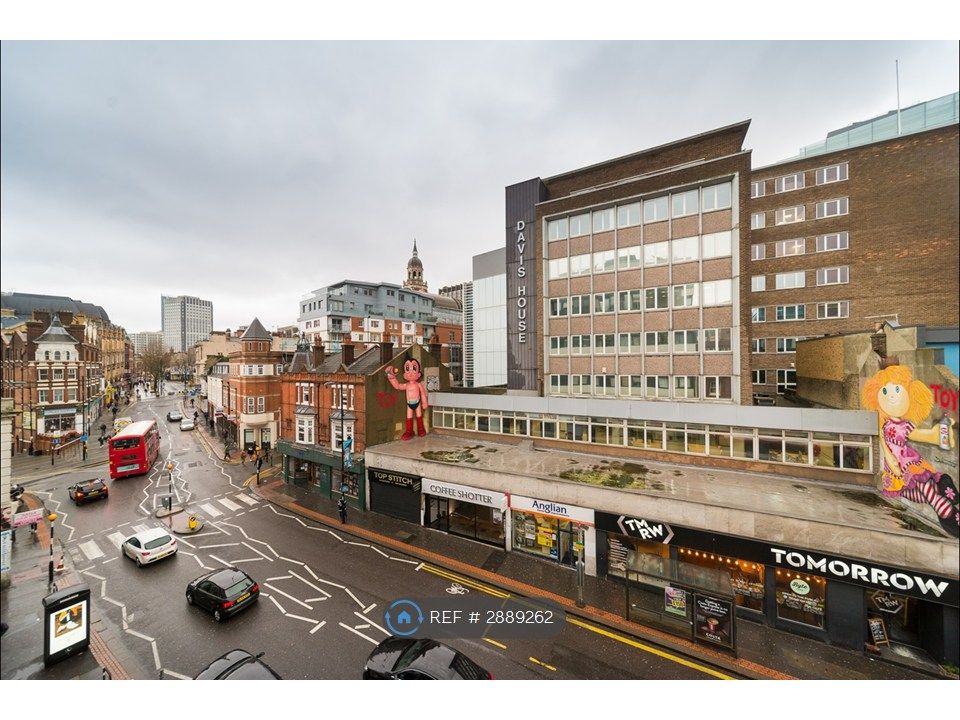 Property photo 3 of 23 Croydon High Street
