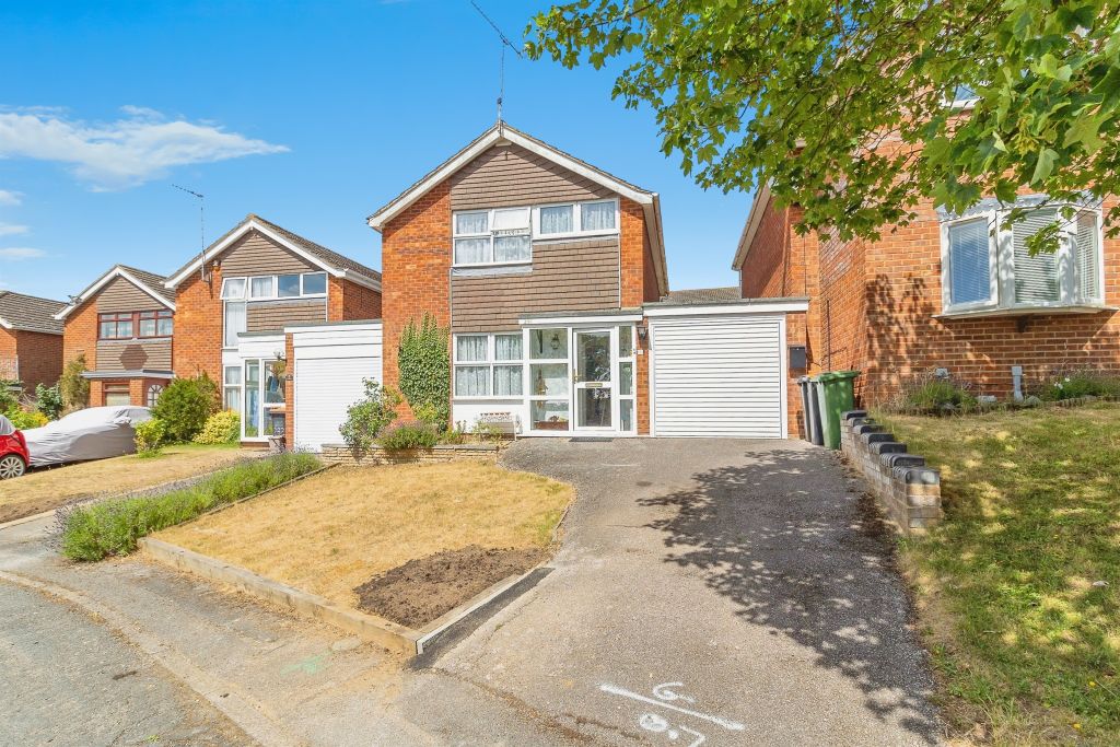Property photo 1 of 17