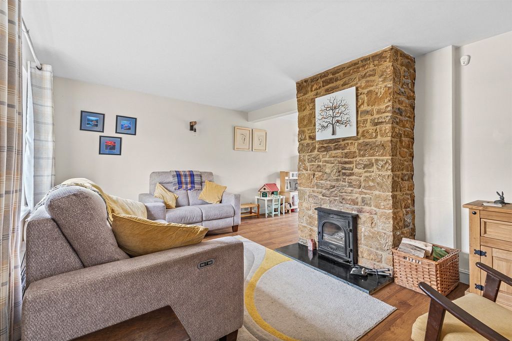 Property photo 3 of 15 Picture No. 07