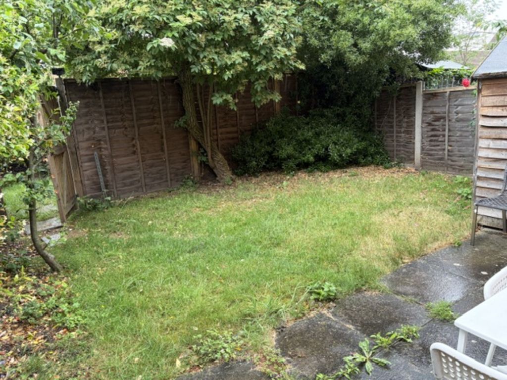 Property photo 3 of 8