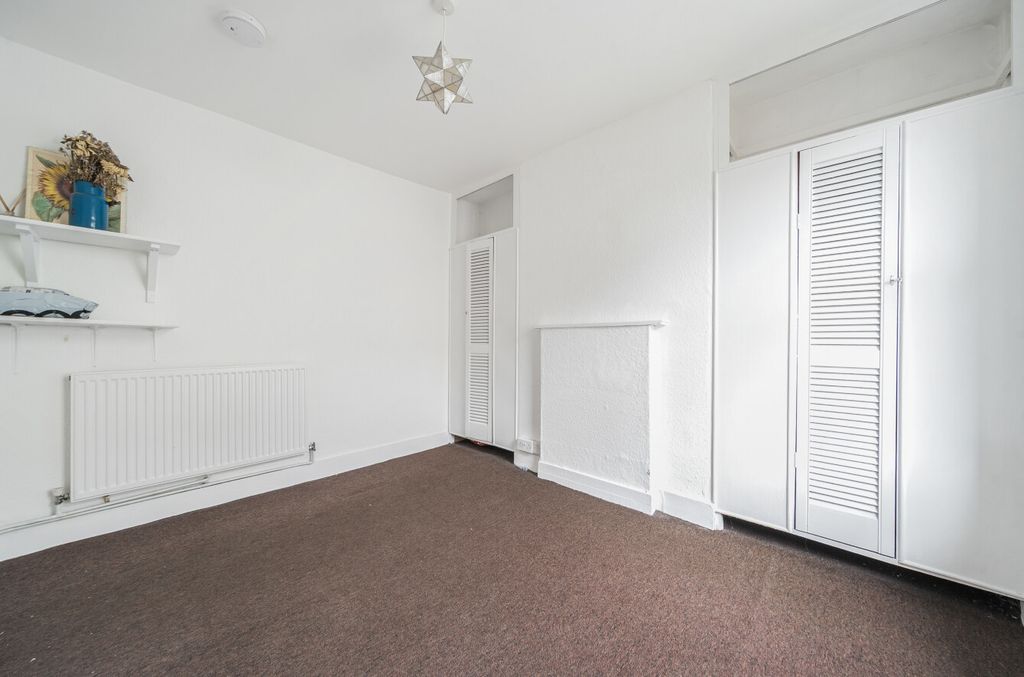 Property photo 3 of 18 1464858-8-6A0c652...