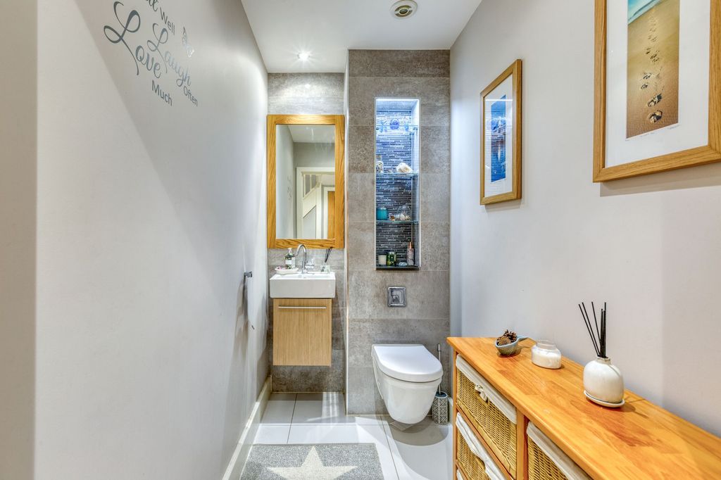 Additional image 13 of 3 bed property for saleHaie Du Puit, Grouville JE3