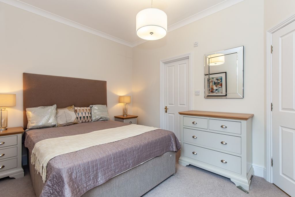 Property photo 3 of 7 166097