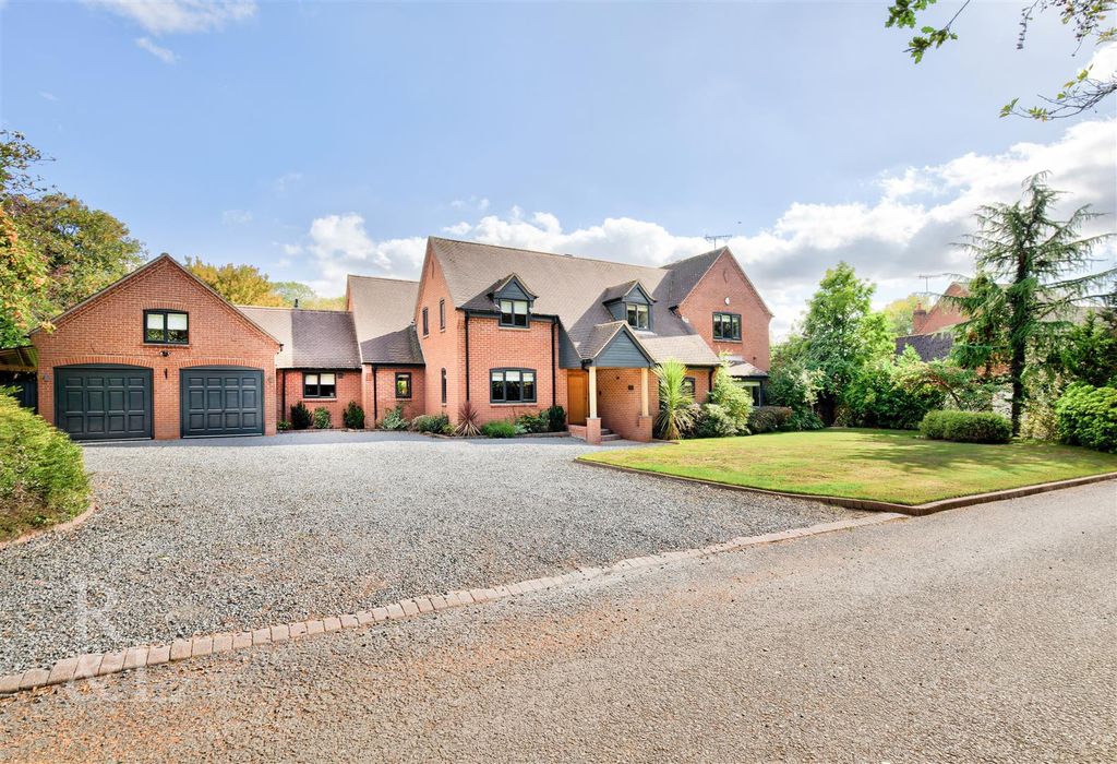 Property photo 1 of 69 3 Cliftonthorpe Meadows (13).Jpg