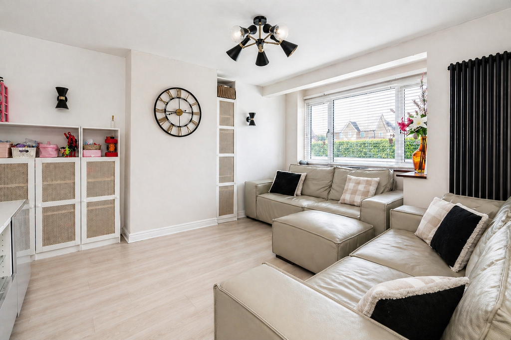 Property photo 2 of 14 0E11Dd9F-1Ab3-4Ec6-Aef0-488A50604B12