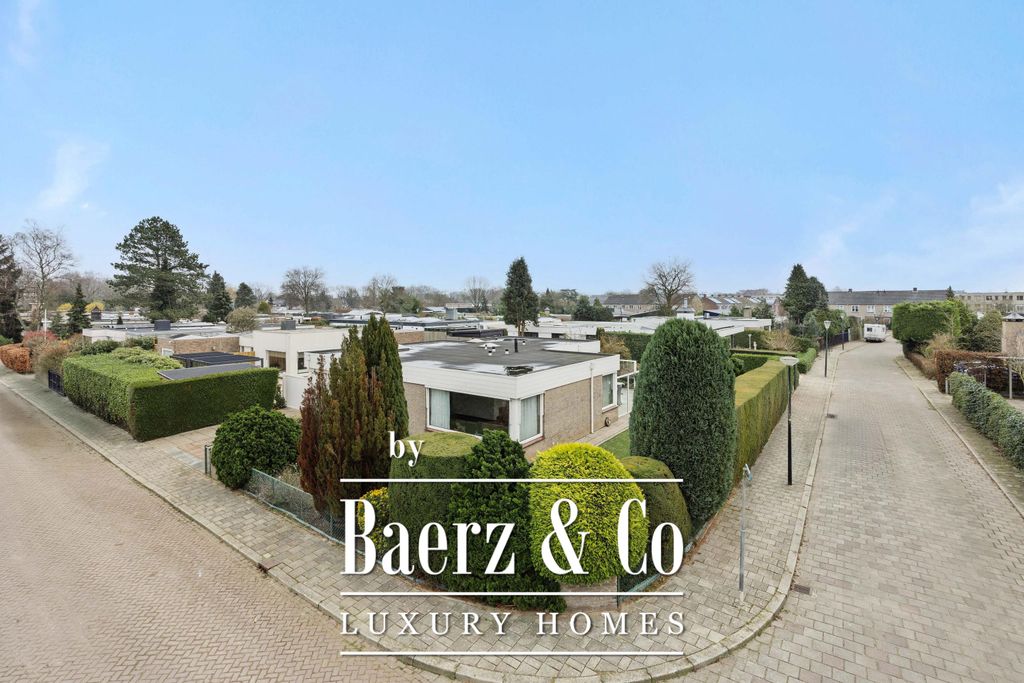 Property photo 1 of 49