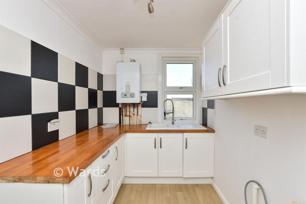 Property photo 1 of 12 Kitchen
