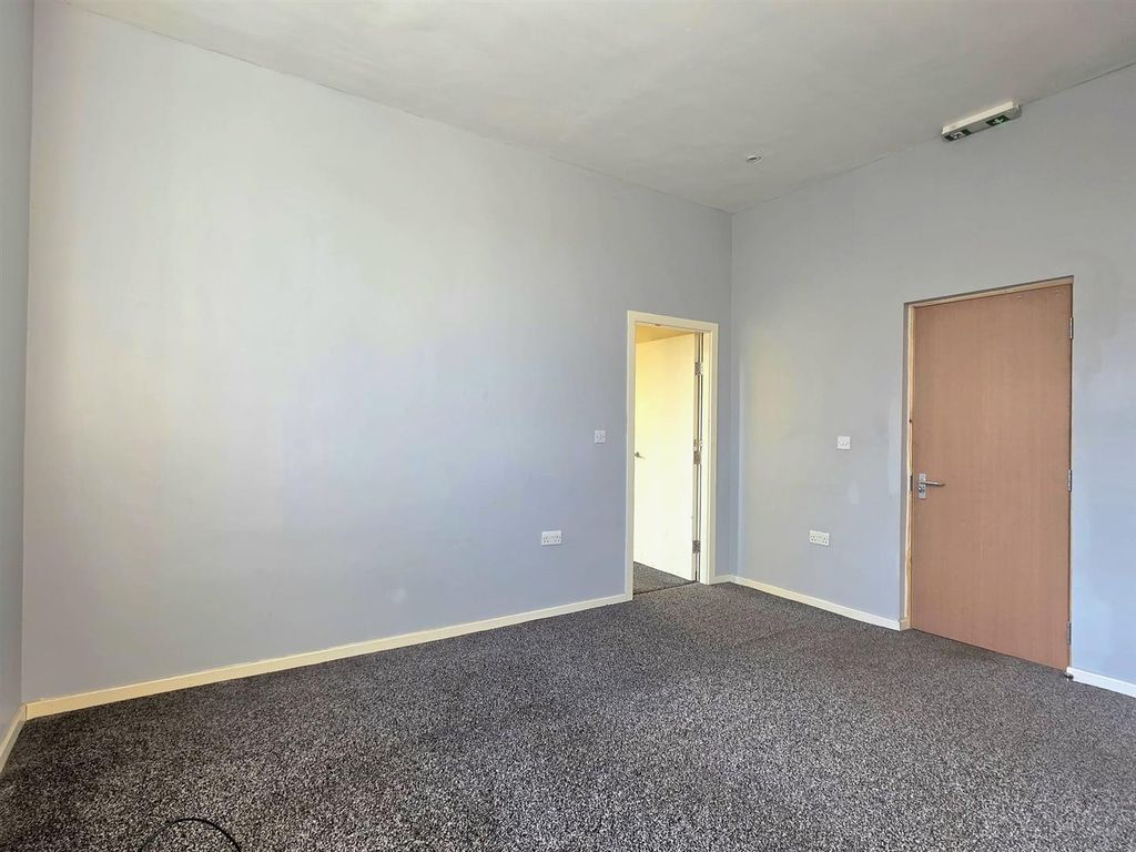 Property photo 1 of 9 Whatsapp Image 2026-04-02 At 11.37.42 (1).Jpeg