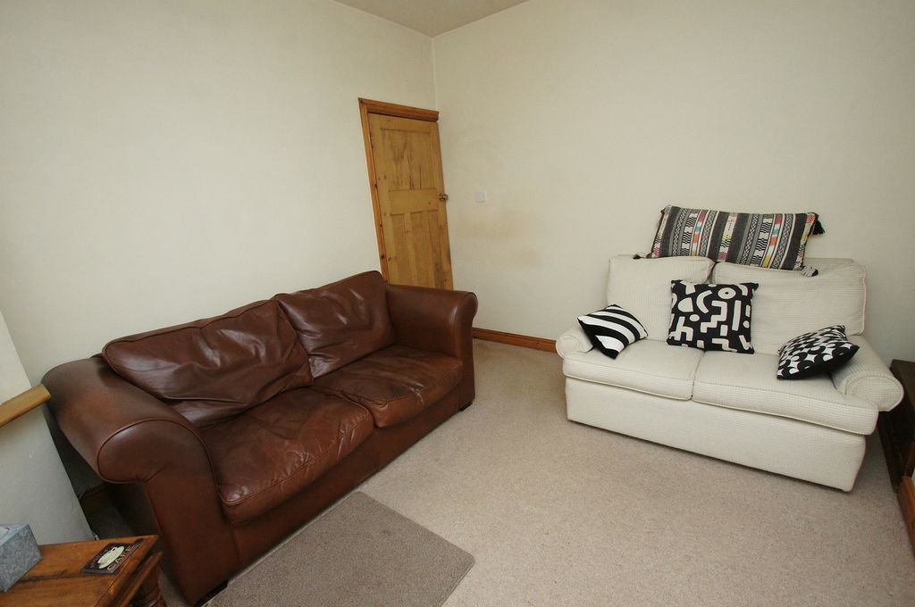 Property photo 3 of 15 Not Specified