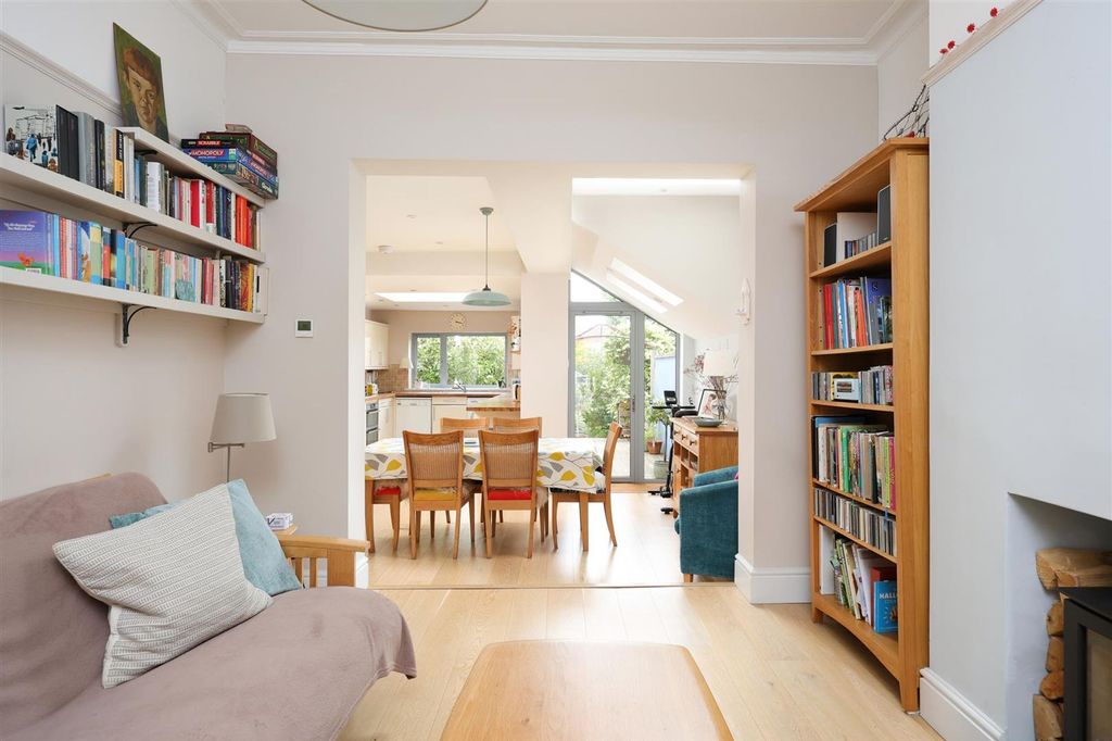 Property photo 1 of 15